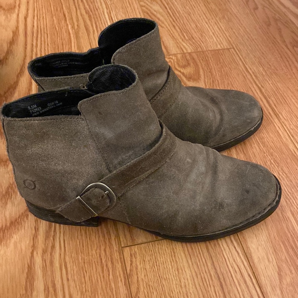 Born Ankle Boots Size 8.5